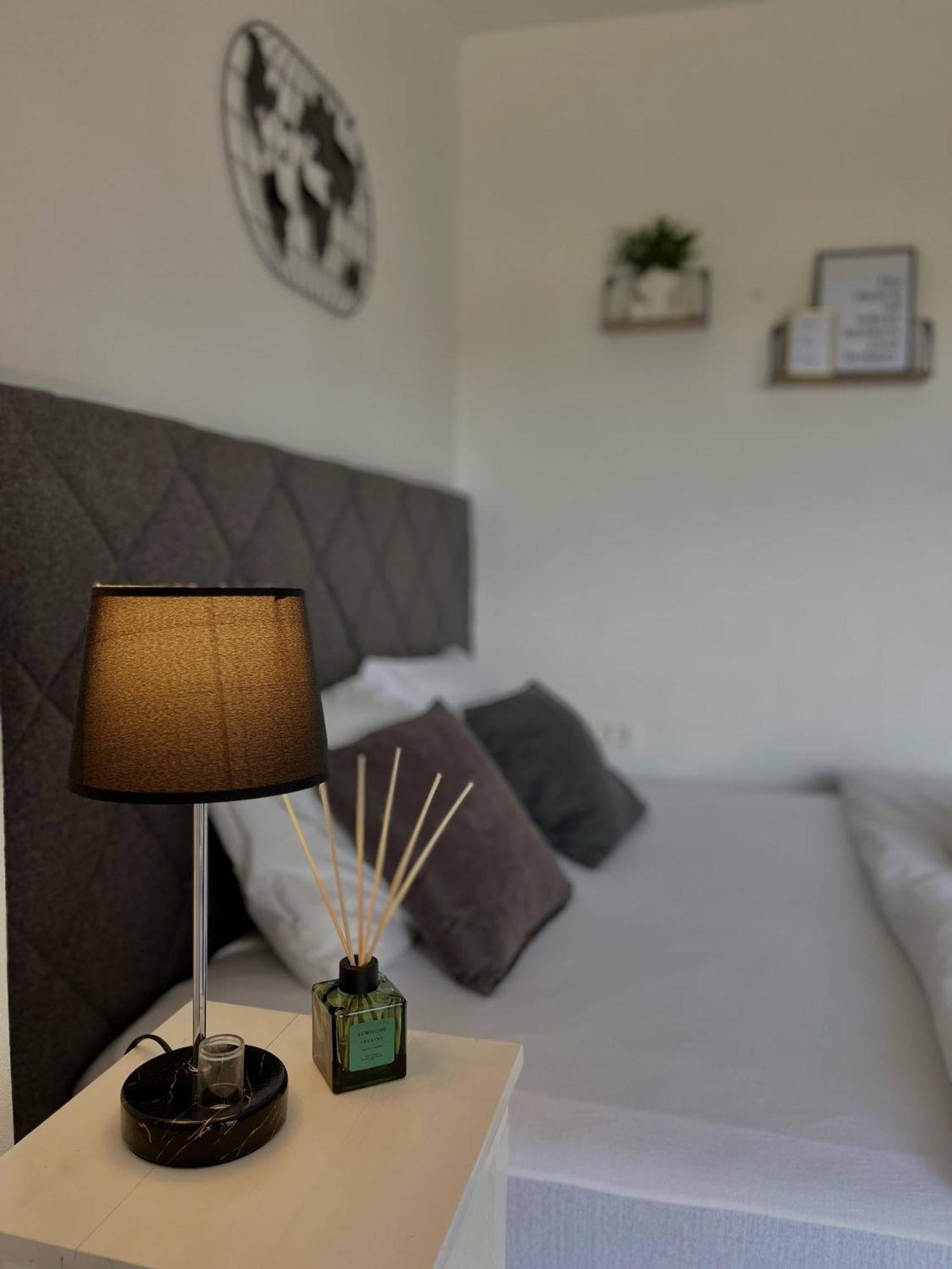 Lana Apartmani Бар Екстериор снимка